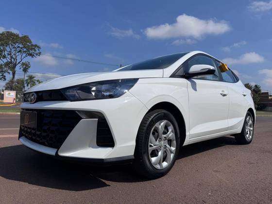 HYUNDAI HB20S 1.0 12V FLEX COMFORT PLUS MANUAL HYUNDAI HB20S 1.0 12V FLEX COMFORT PLUS MANUAL